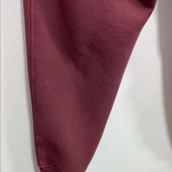 Lululemon Scuba High-Rise Jogger Red Merlot Cotton Fleece Size 8 - Picture 8 of 16